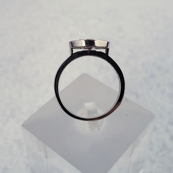 Sterling Bezel Set Pink Ring - Picture 4 of 8